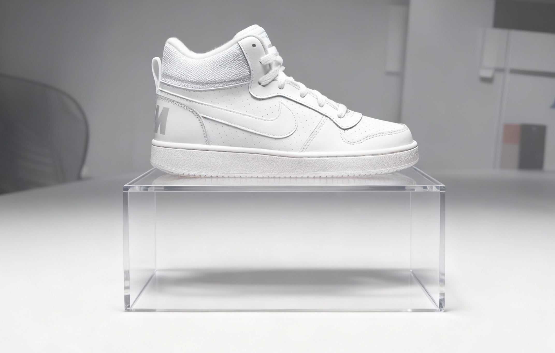 NIKE COURT BOROUGH MID