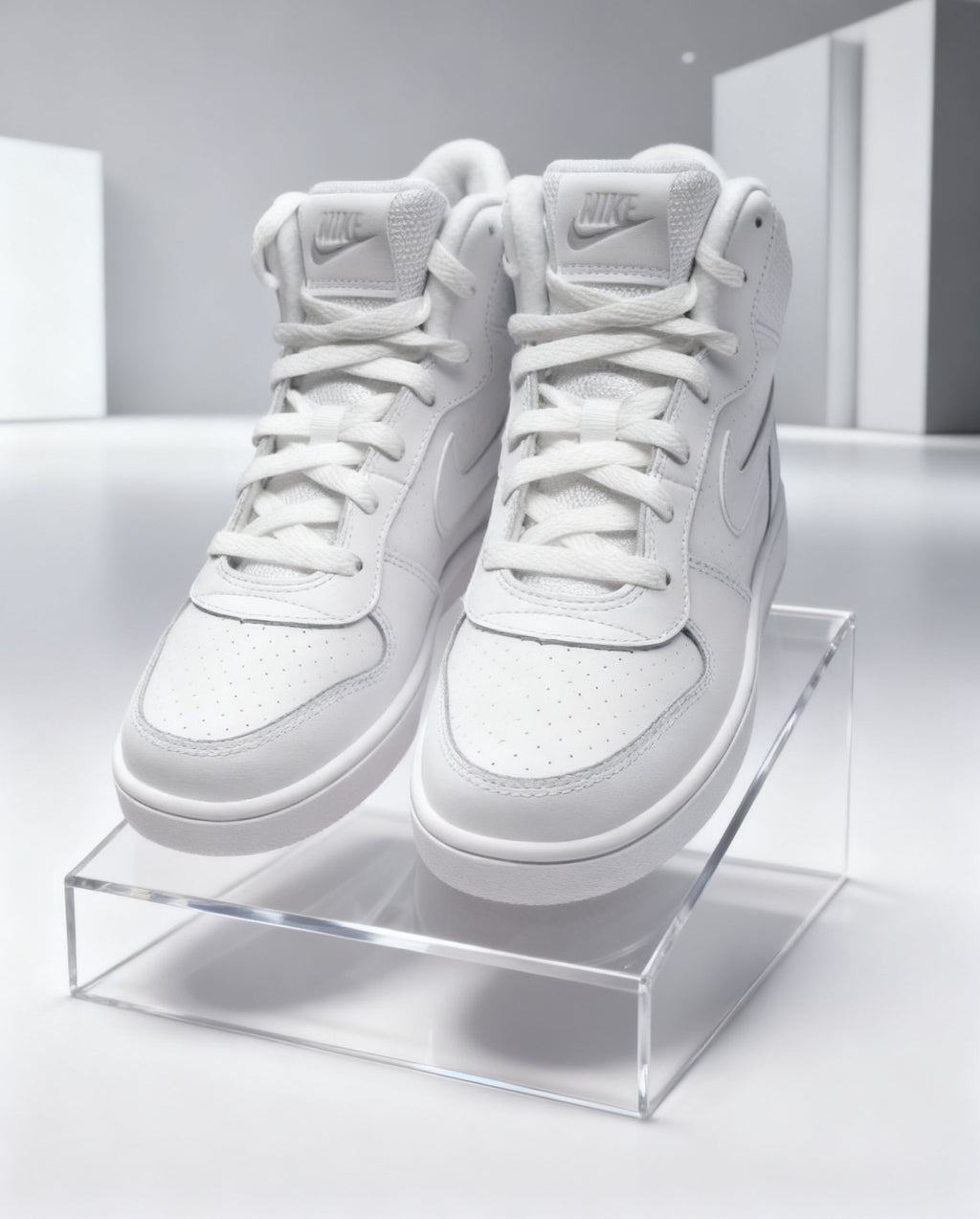 NIKE COURT BOROUGH MID
