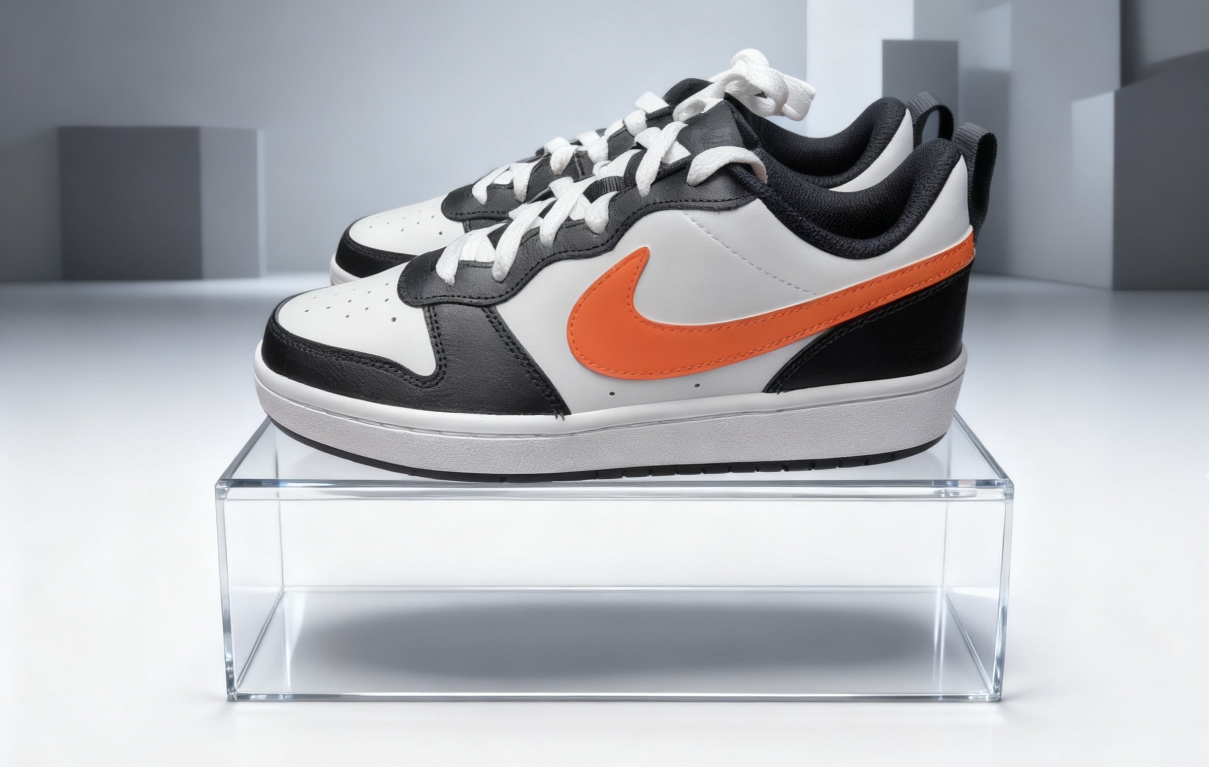 Nike court borough low2